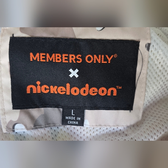 Members Only x Nickelodeon Tan and Orange Logo Jacket Label - Picture 3 of 3